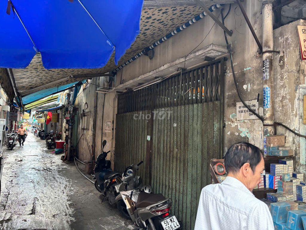 NHÀ GÓC MẶT TIỀN CHỢ TÂN THÀNH - QUẬN 5