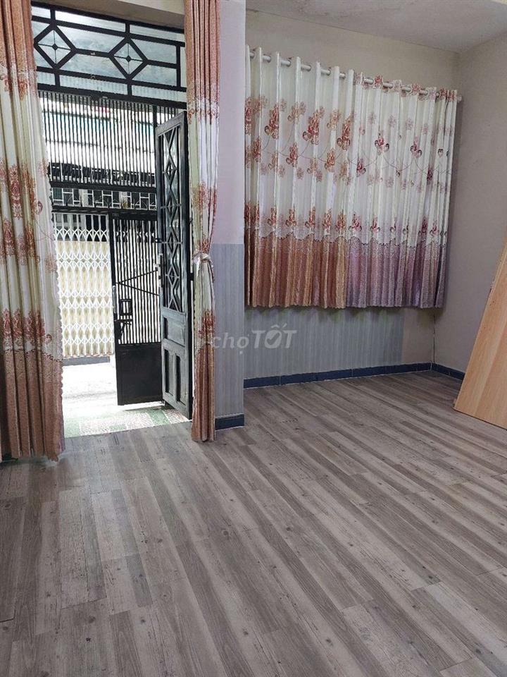 BÁN NHÀ Q12 VỊ TRÍ ĐẸP