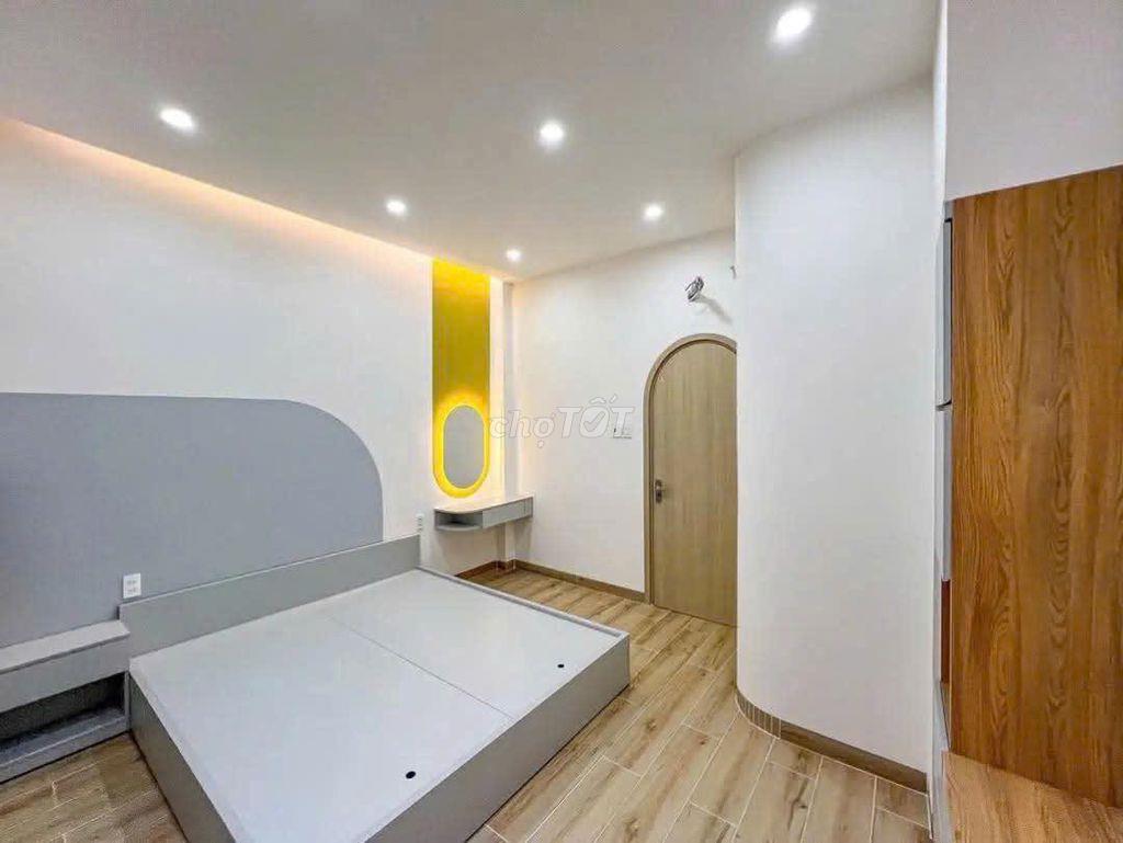Chính chủ kẹt tiền cần bán nhà ở gần KCN cầu Tràm