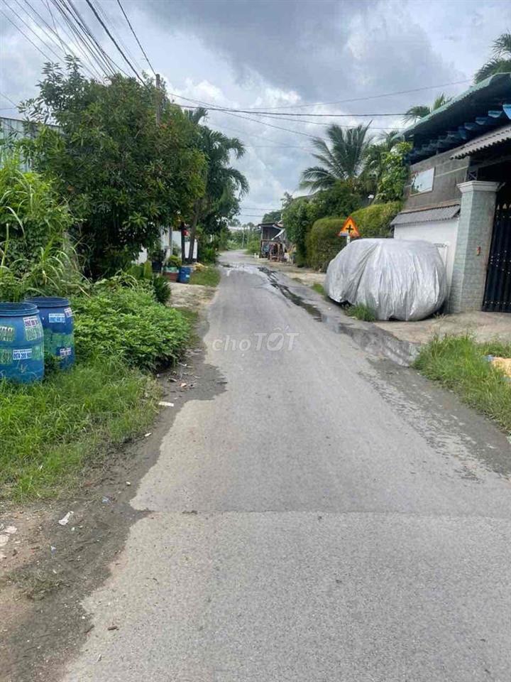 nhà thổ cư 7x21 đường 222 chợ Hoà Phú