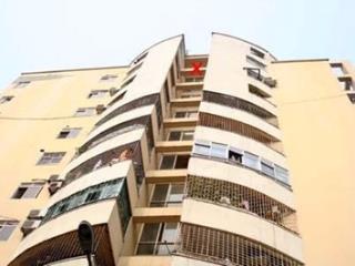 Chính chủ, bán căn hộ chung cư 27 Lạc Trung