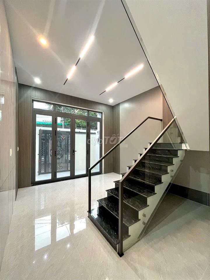 BÁN 2 CĂN NHÀ CHỈ 3 TỶ 150 (1 NHÀ TRỆT LẦU MỚI ĐẸP + 1 NHÀ CẤP 4 MỚI)