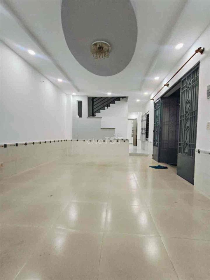 BÁN NHÀ HẺM XE HƠI - 56M2 - LÔ GÓC- GẦN PARCMALL CAO LỖ Q.8 - KHU HIỆN