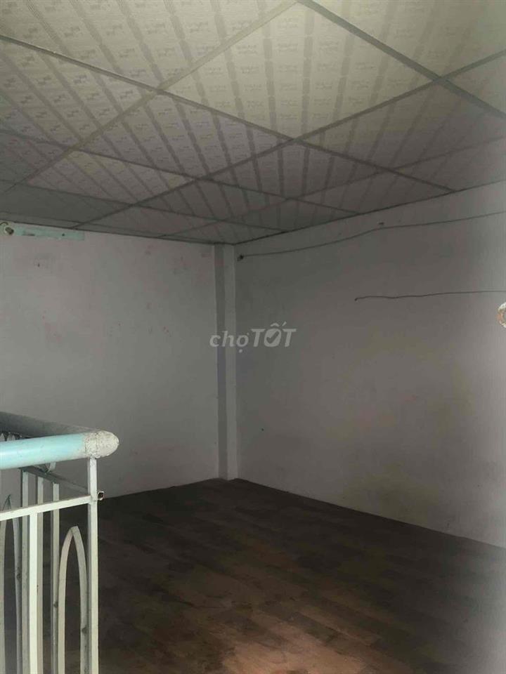 Phòng trọ 12m2 đường phú thọ hoà