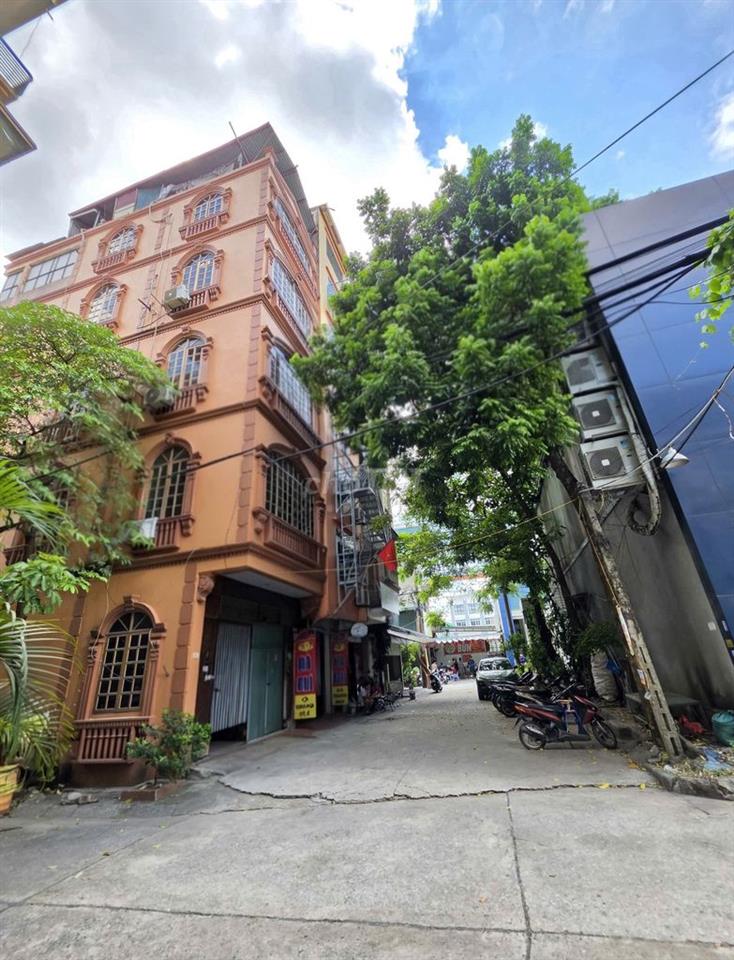 Cho Thuê Nhà 3 Mặt Đường Ngọc Hồi