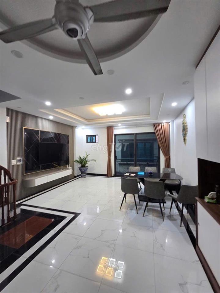 Nhà khu Đại Mỗ, MT 5.2m, diện tích 42.5m2, Giá khoảng 9 tỷ