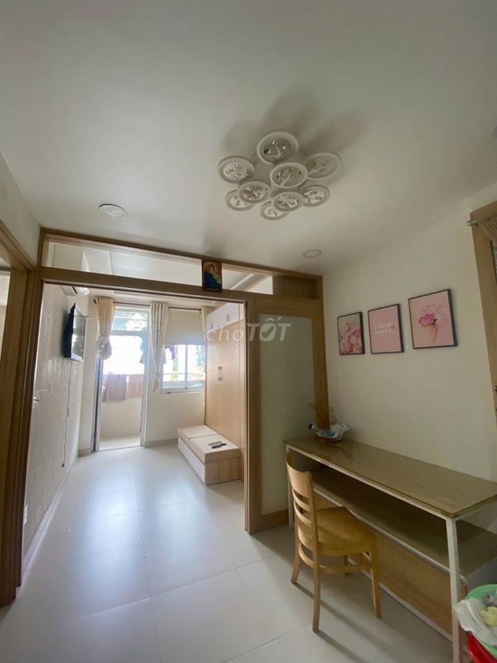 Cho thuê căn hộ chung cư B1 Trường Sa đầy đủ nội thất