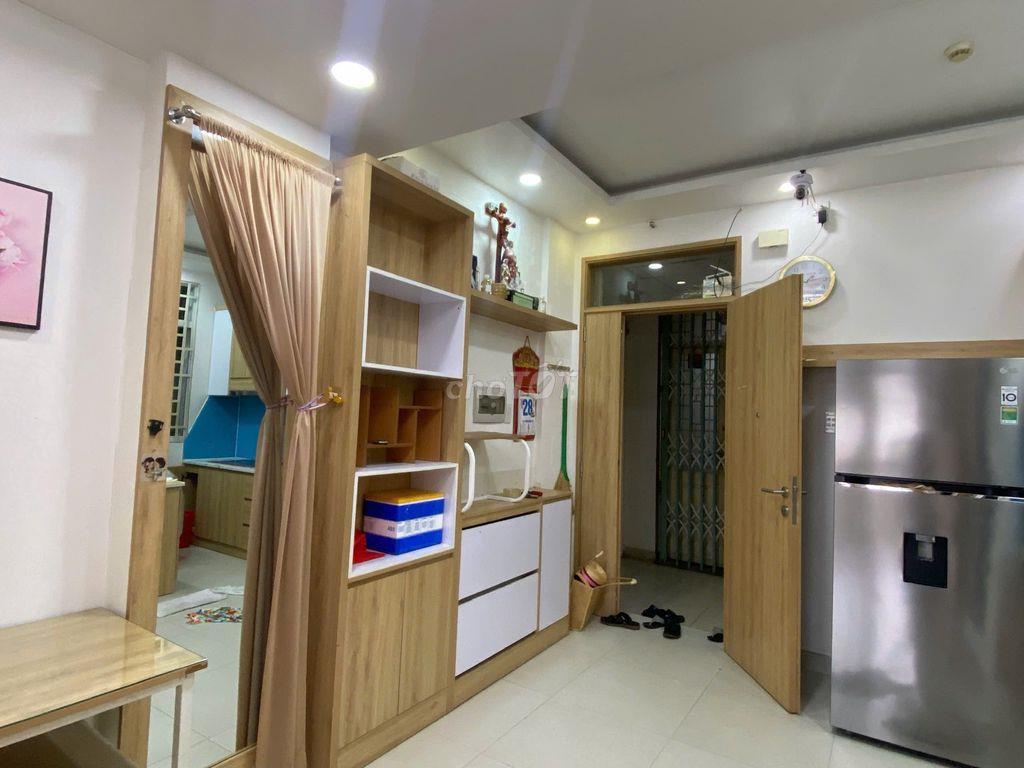 Cho thuê căn hộ chung cư B1 Trường Sa đầy đủ nội thất