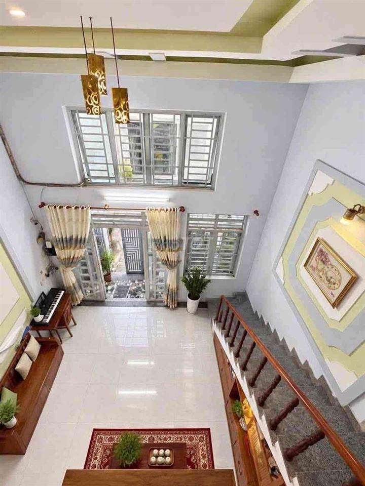 CÁCH MẶT TIỀN QUỐC LỘ 13 CŨ -  - 50M2 - 3 TẦNG - SỔ VUÔNG VỨC