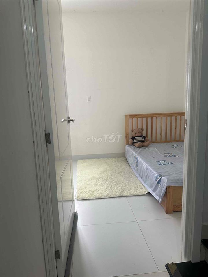 Chính chủ:phòng giờ tự do+đường oto+thang máy, máy lạnh