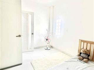 Chính chủ:phòng giờ tự do+đường oto+thang máy, máy lạnh