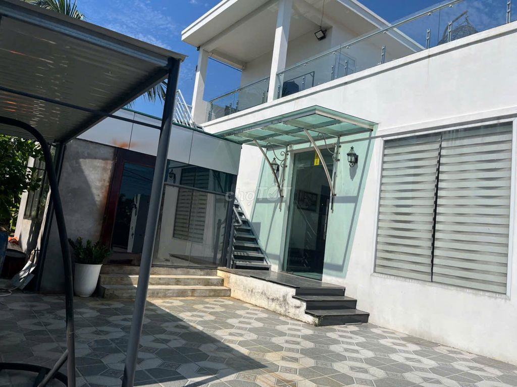 Cho thuê nhà giá rẻ tại Quảng Yên