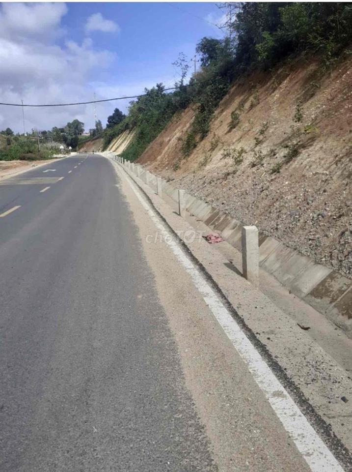BÁN 2HA MẶT TIỀN QUỐC LỘ 24 – CÁCH MĂNG ĐEN CHƯA TỚI 10KM
