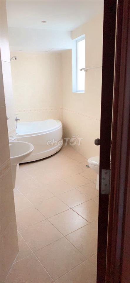 CHO THUÊ CĂN HỘ HÙNG VƯƠNG PLAZA  – 130M² (3PN, 2WC)  – 20TR/THÁNG