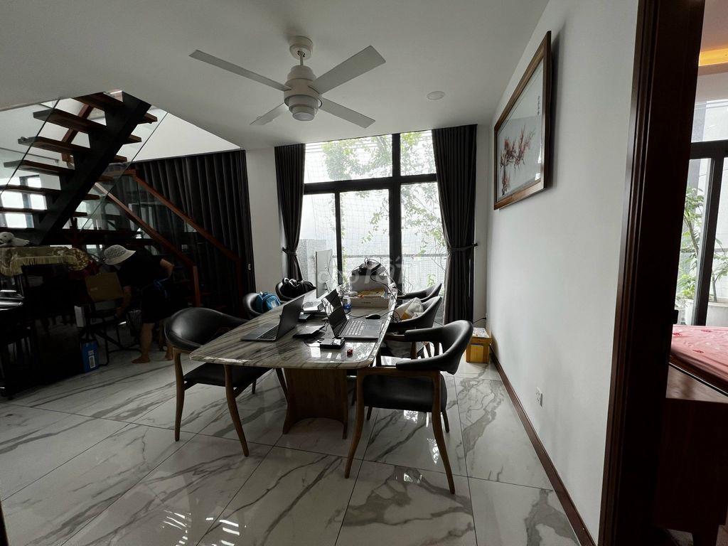 CĂN HỘ XI GRAND COURT  – 150M² (4PN, 3WC) –TẦNG CAO NHÀ MỚI –  25TR/TH