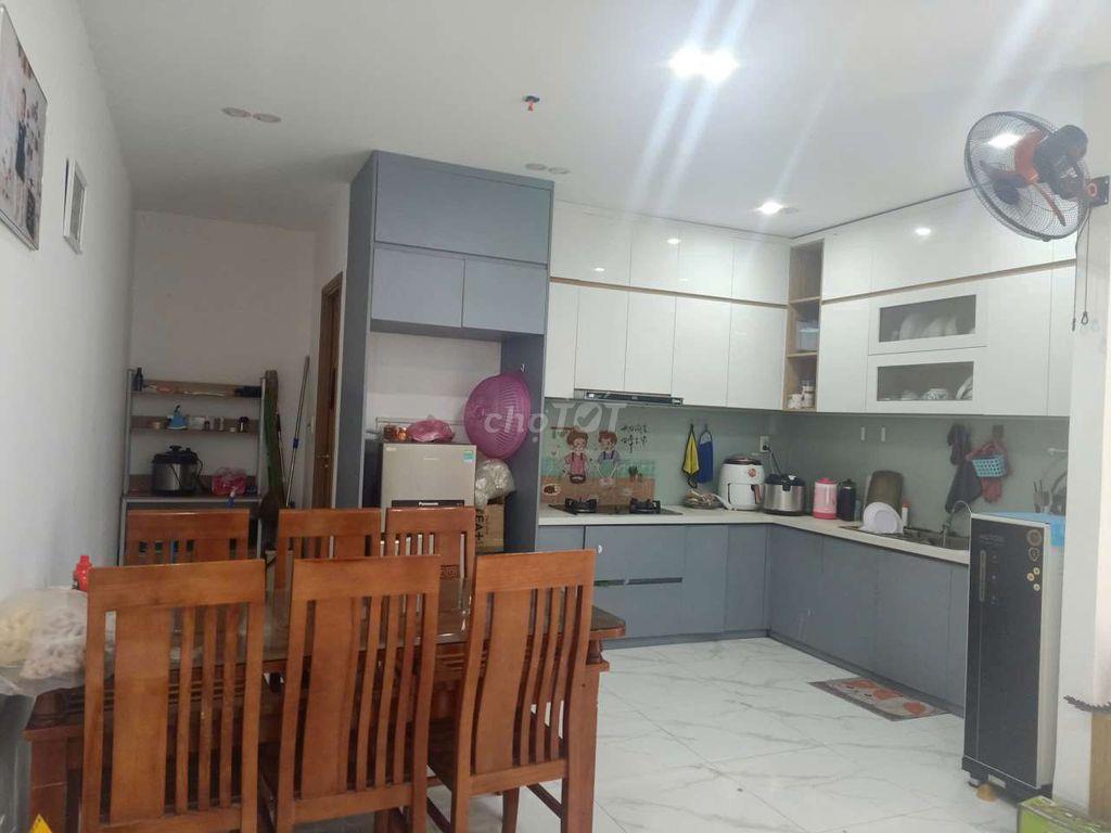 BÁN CĂN GÓC CC THƯƠNG MẠI B3 FULL NỘI THẤT 77,4M2, 2PN, 2WC