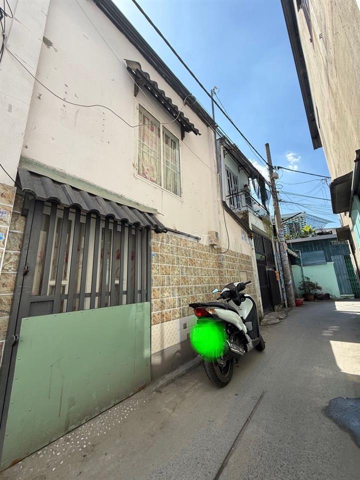Nhà hóc môn 750trieu