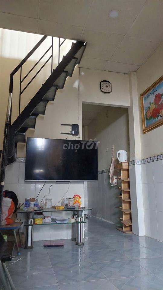 NHÀ VI BẰNG, 3x10m, 1 trệt 1 gác suốt, XUÂN THỚI THƯỢNG - HÓC MÔN