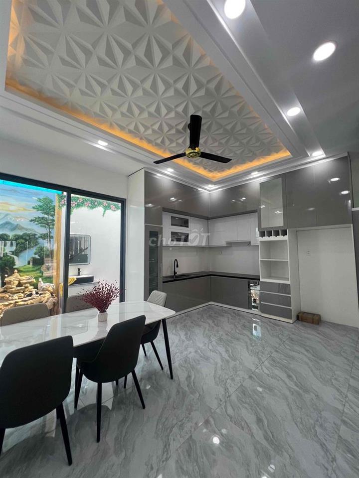 CC cần bán nhà 6,8 tỷ phí hoa hồng 100tr 🌹 Nhà 4 tầng hiện đại