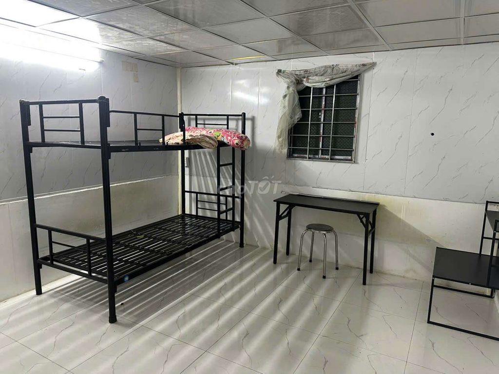Tìm bạn ở ghép