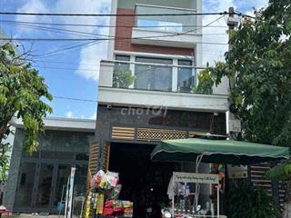 Chính Chủ Bán Nhà Đông Hoà- 1 Trệt 1 lầu sân thượng Oto thoải mái