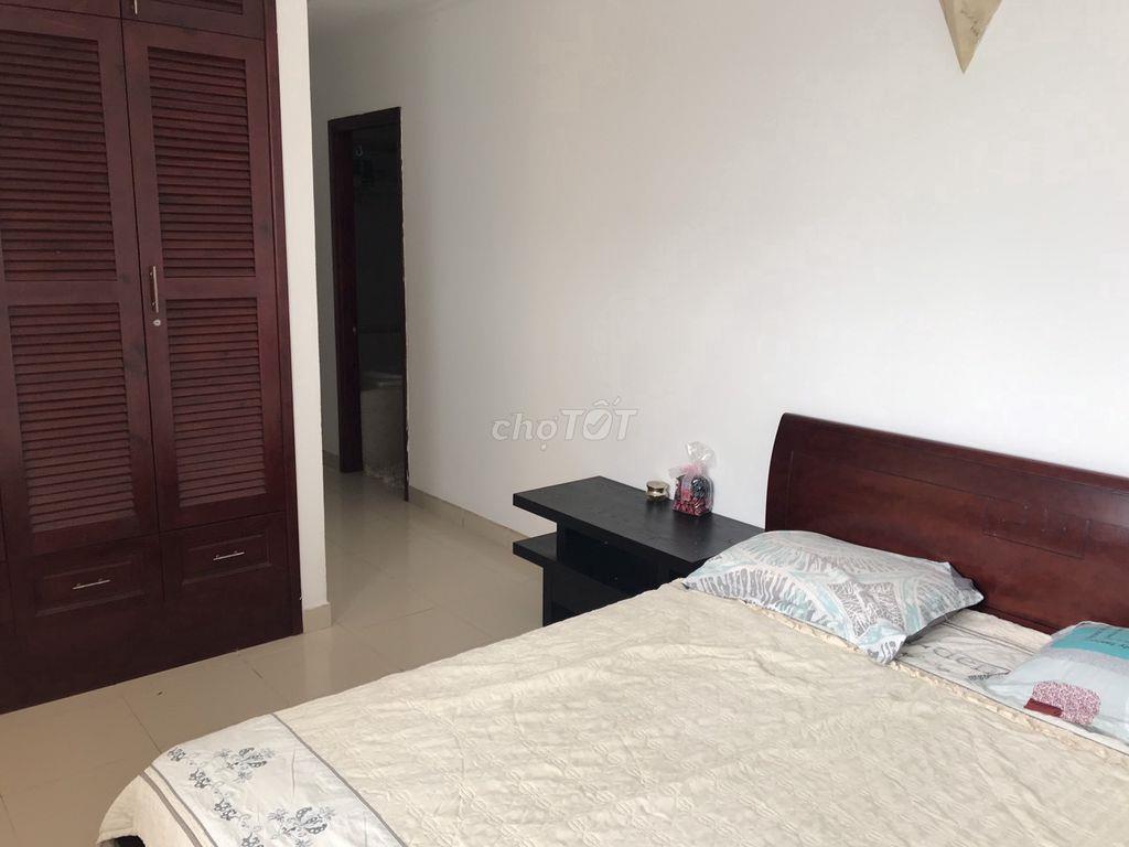 CHO THUÊ CĂN HỘ CHUNG CƯ SCREC 81 M2 2PN GIÁ 14 TR