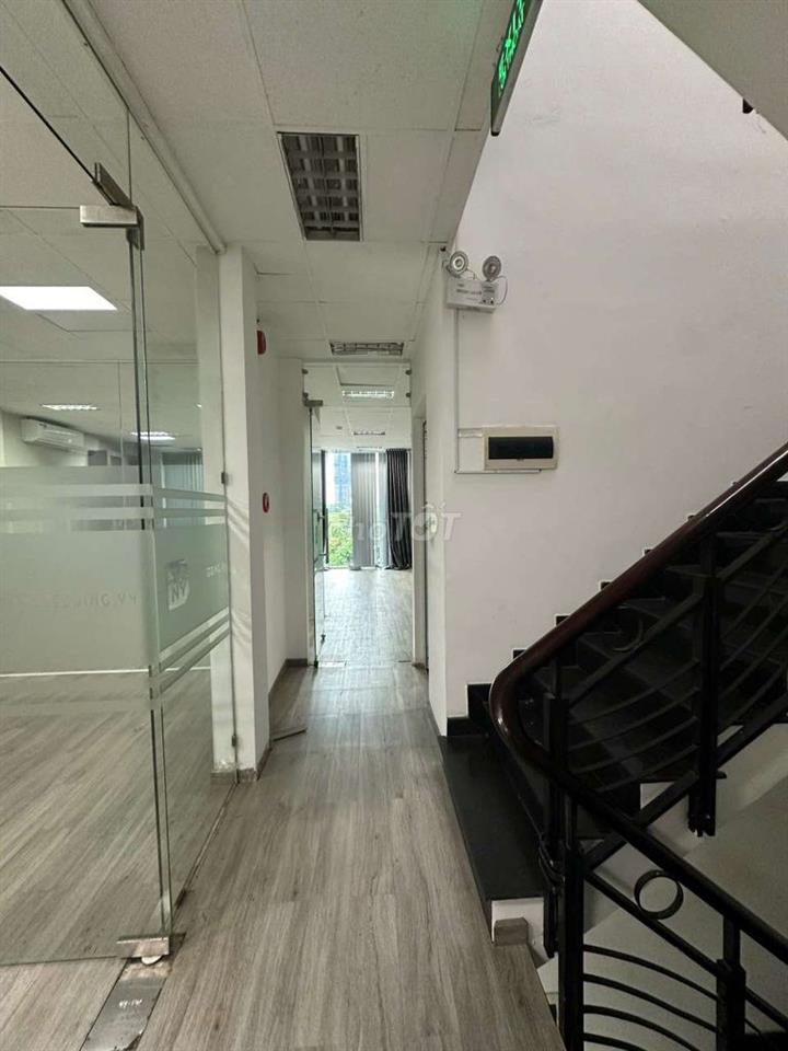 CHO THUÊ TÒA NHÀ - 700m² – QUẬN 2 