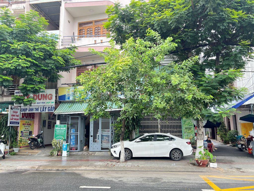 Cho thuê mặt bằng 2 mặt tiền đường Ngô Quyền, cách cầu sông hàn 100m