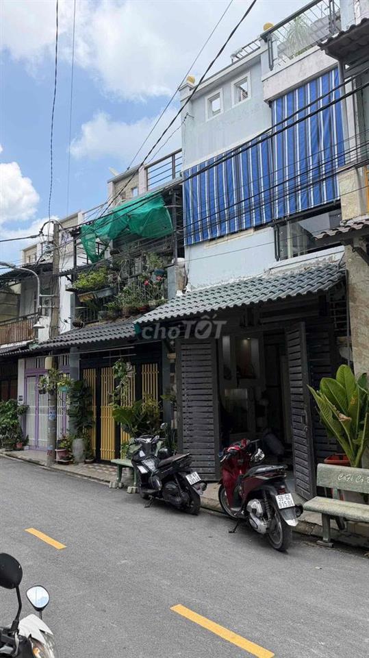 Nhà Q12 sát Quận Gò Vấp mà giá rẻ như nhà Hóc Môn