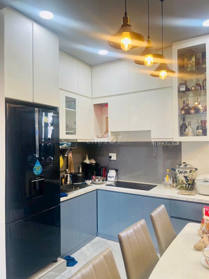 Bán Mỹ Vinh 85m2 2pn tỷ Đường lý chính Thắng Q3