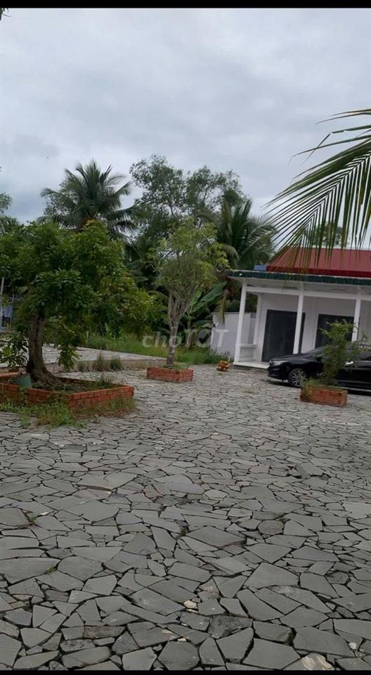 Bán khu nghỉ dưỡng