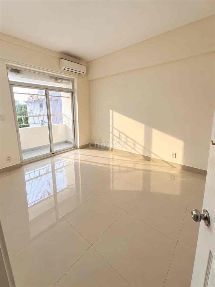 CHUNG CƯ 1050 - Giá Siêu Rẻ cho Sinh Viên