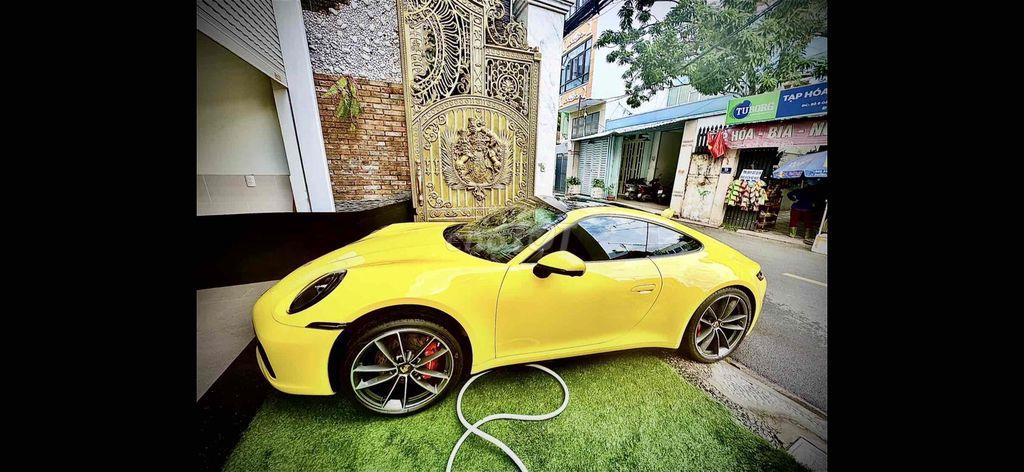Biệt thự mặt tiền chính chủ