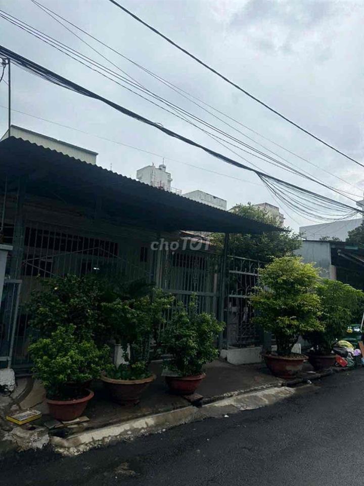 BÁN ĐẤT HẺM 4 NGUYỄN BẢO ĐỨC