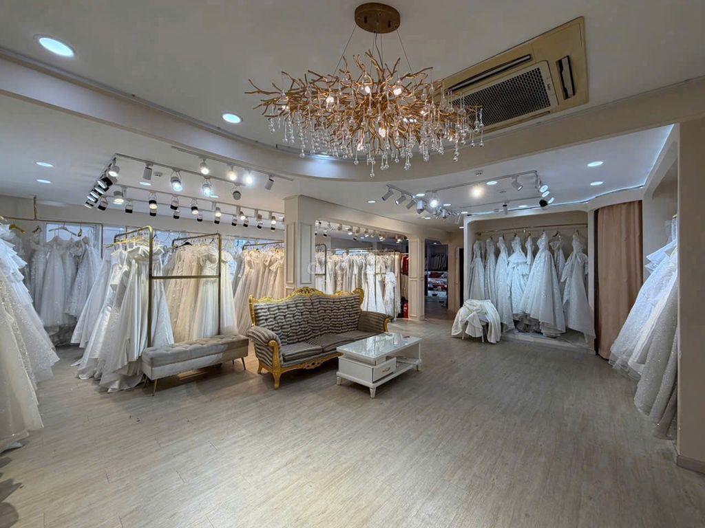 NHÀ MẶT TIỀN PHAN ĐĂNG LƯU HIẾM–DT 10x20M–HẦM+6 LẦU+THANG MÁY – 120TR