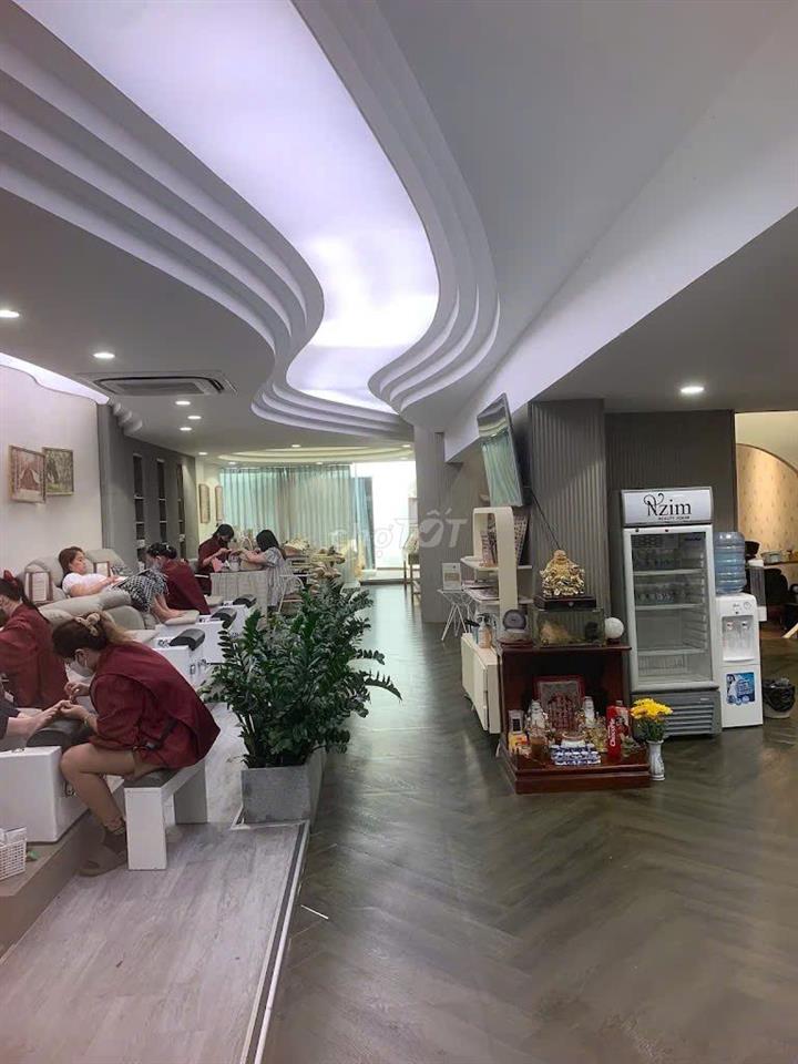 CHO THUÊ MẶT TIỀN NGUYỄN THÔNG Q3 , 800M, NGANG 9M, GIÁ CHỈ 135TR