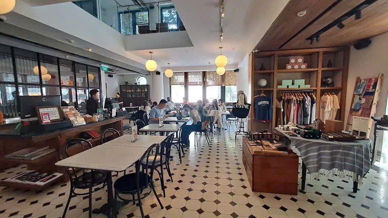 GÓC 2 MẶT TIỀN SƯ VẠN HẠNH Q10, 15x19M, TRỆT 2 LẦU, CHỈ 110TR/THÁNG