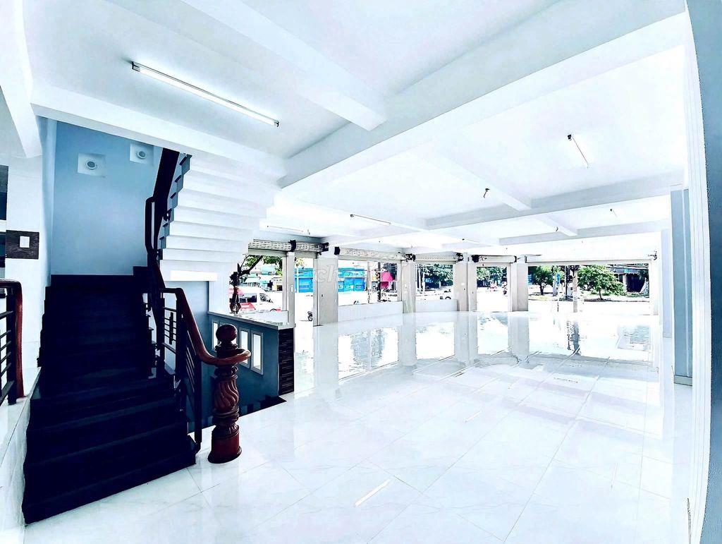 HOT GÓC 2 MẶT TIỀN SƯ VẠN HẠNH Q10, 10X25M TRỆT 2 LẦU, CHỈ 150TR