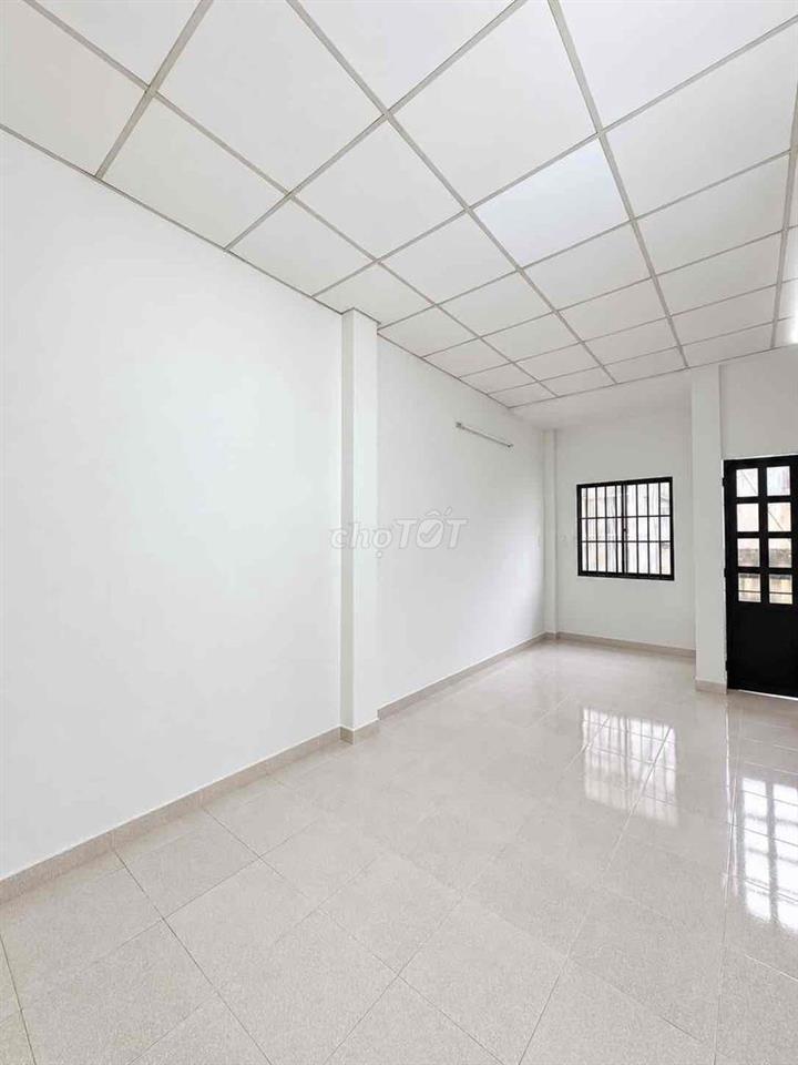TRUNG TÂM QUẬN 10 - HẺM 3 GÁC THÔNG - 40M2 -3 TẦNG BTCT