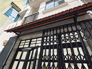 TRUNG TÂM QUẬN 10 - HẺM 3 GÁC THÔNG - 40M2 -3 TẦNG BTCT