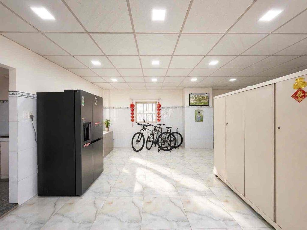 CHỦ GIẢM SỐC - BẾN BÌNH ĐÔNG, QUẬN 8 - HẺM XE TẢI 6M - 110M² -