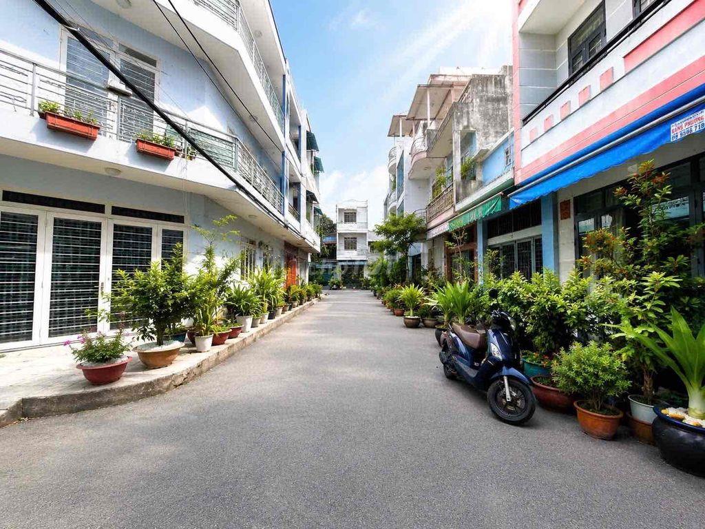 CHỦ GIẢM SỐC - BẾN BÌNH ĐÔNG, QUẬN 8 - HẺM XE TẢI 6M - 110M² -