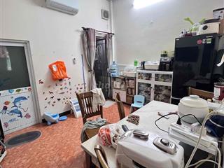 nhà hẻm 8m  2 xe hơi tránh nhau