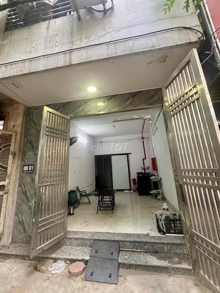 30m2 mặt phố kinh doanh chủ free 3 tháng đầu tiền điện