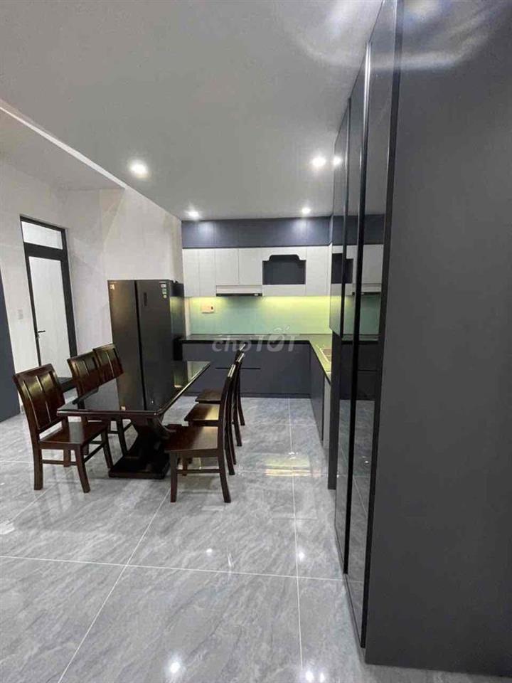 CẦN TIỀN NÊN BÁN CĂN NHÀ 3 TẦNG MỚI XÂY KIÊN CỐ