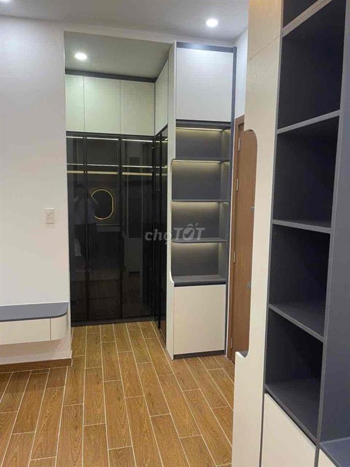CẦN TIỀN NÊN BÁN CĂN NHÀ 3 TẦNG MỚI XÂY KIÊN CỐ