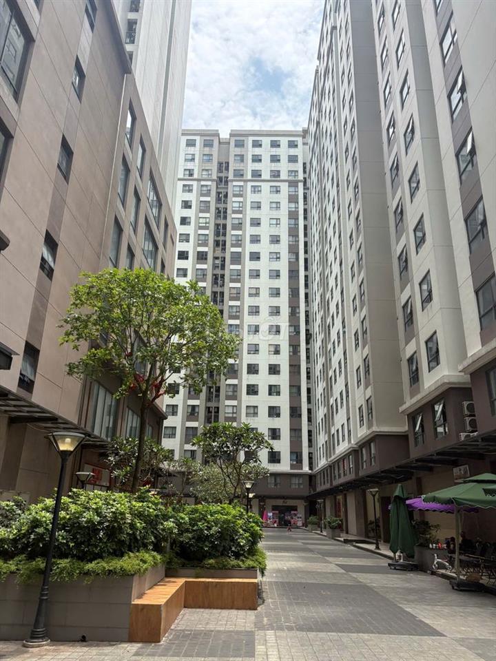 Bán căn hộ Quận 8 ngay Phạm Thế Hiển, 3 PN, 74m2, View Hồ Bơi