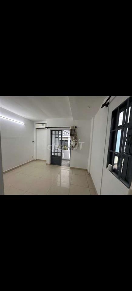 Hiếm có nhà căn góc Ngay Trung tâm quận 7