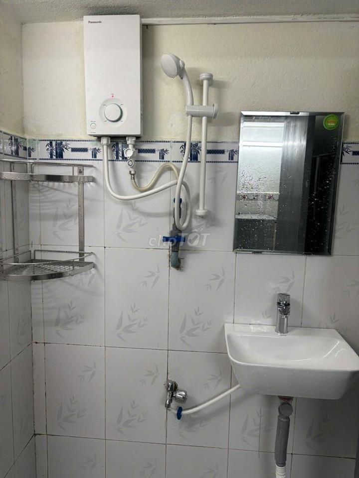 Phòng Trọ Đại Học Luật Thủ Đức 16m2