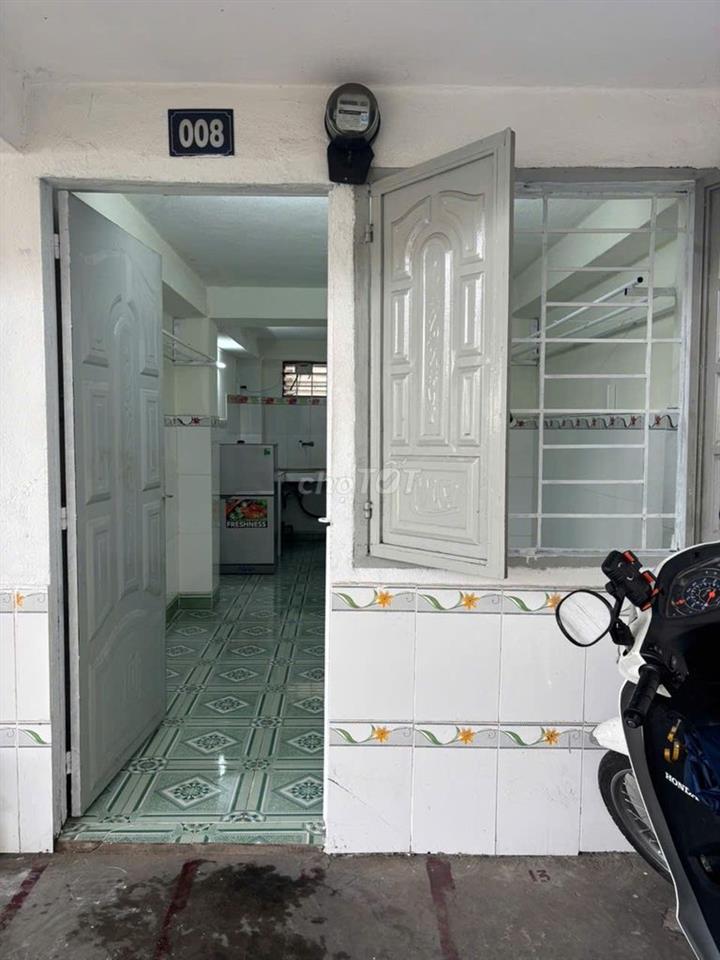 Phòng Trọ Đại Học Luật Thủ Đức 16m2
